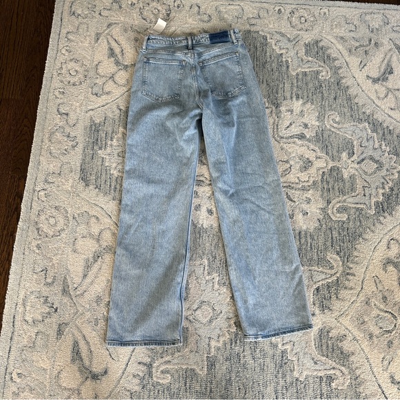 Curve Love High Rise 90s Relaxed Jean NWT - Picture 14 of 15